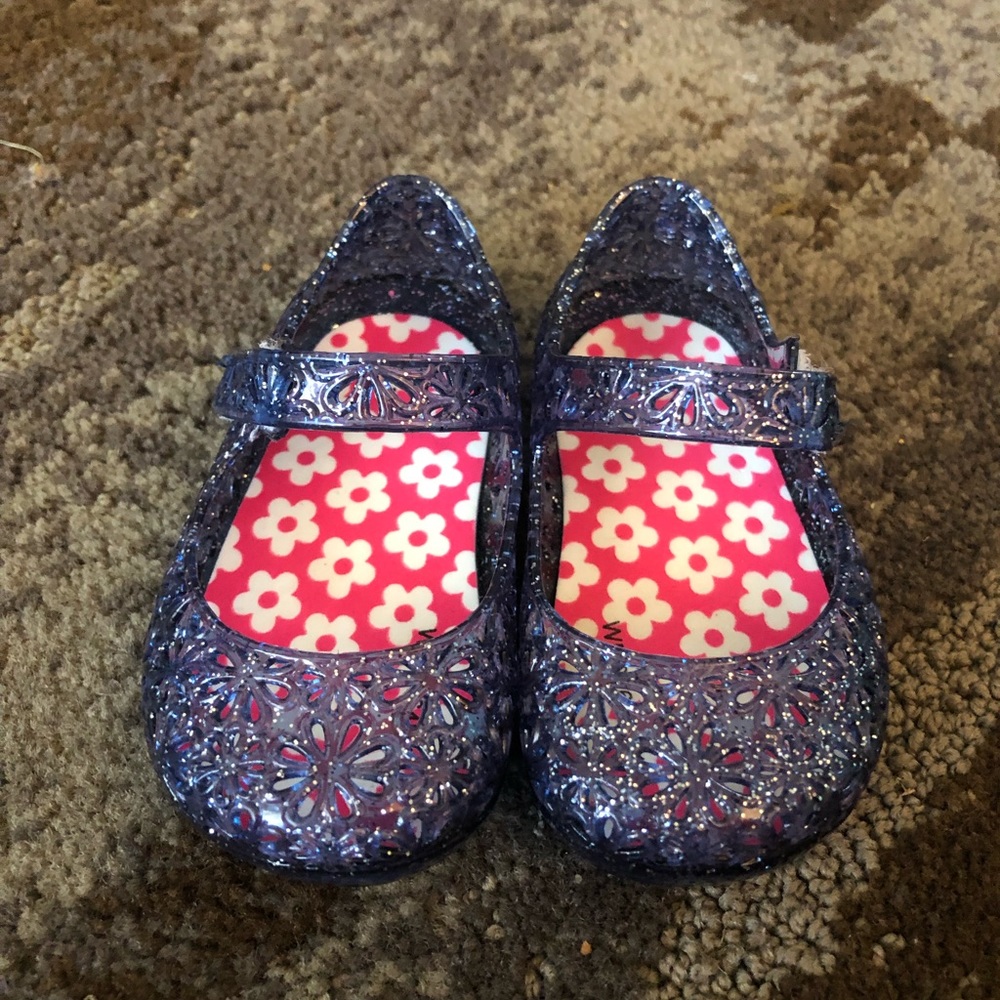 Blue jelly shoes